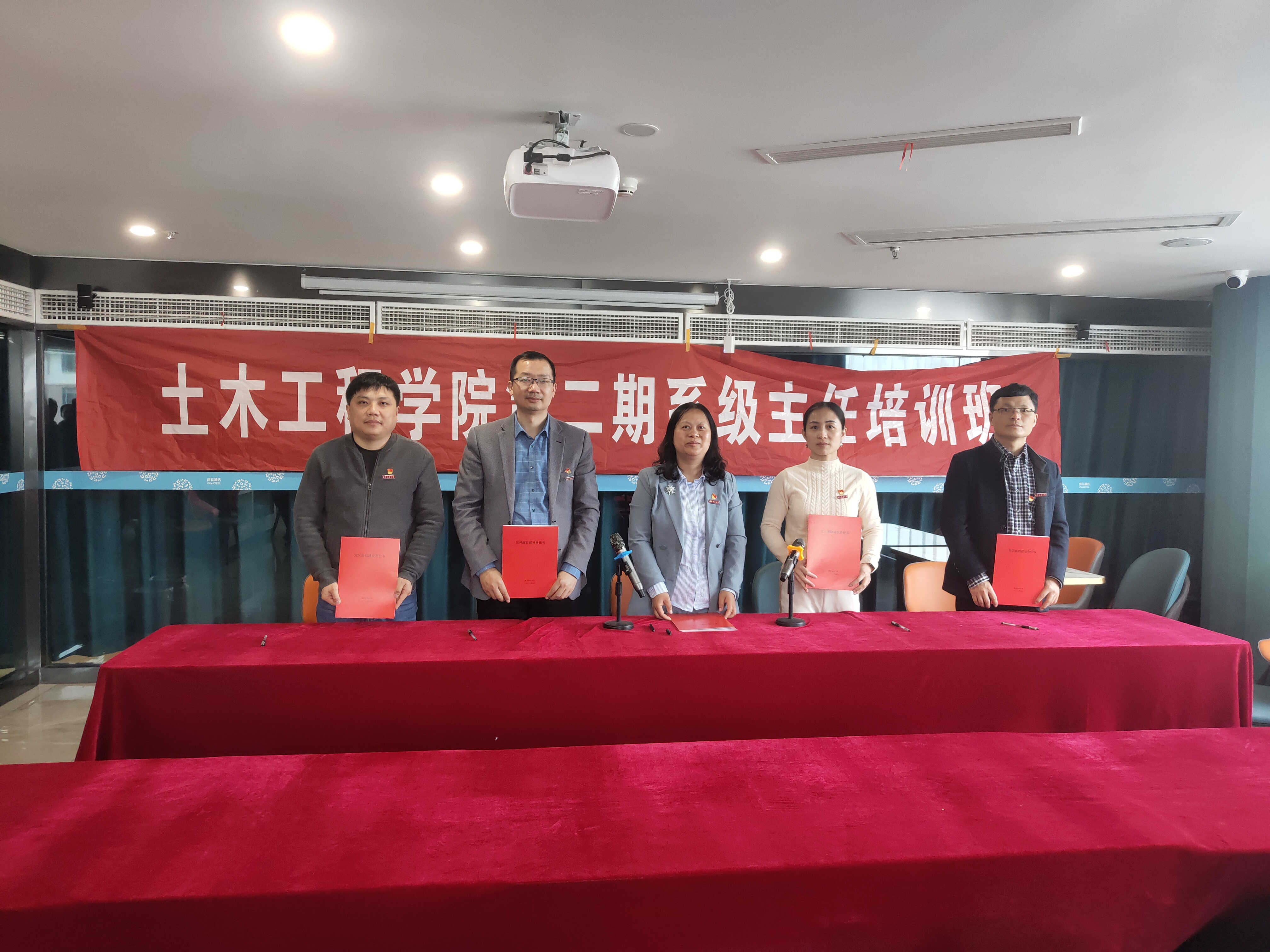 图片1_32244图片1